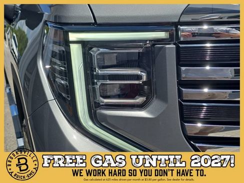 New 2026 GMC Sierra 1500 SLT w/ SLT Premium Plus Package AWD/4WD image 10