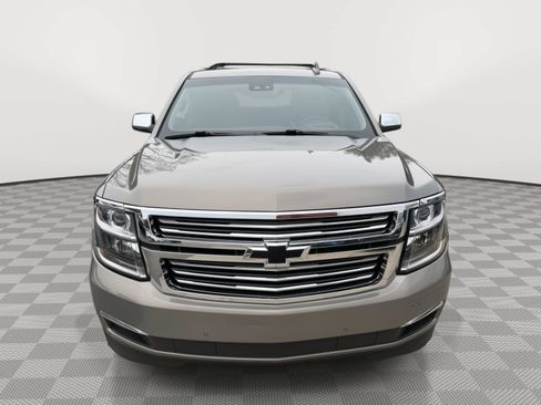 Used 2017 Chevrolet Suburban Premier AWD/4WD image 2