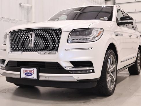 Used 2018 Lincoln Navigator Reserve w/ Technology Package AWD/4WD image 5