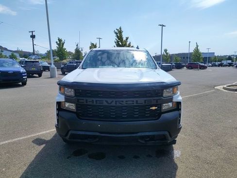 Used 2019 Chevrolet Silverado 1500 W/T w/ Trailering Package AWD/4WD image 8