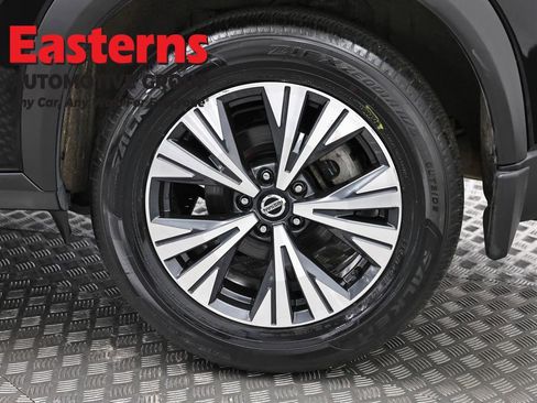 Used 2021 Nissan Rogue SV w/ Premium Package AWD/4WD image 34