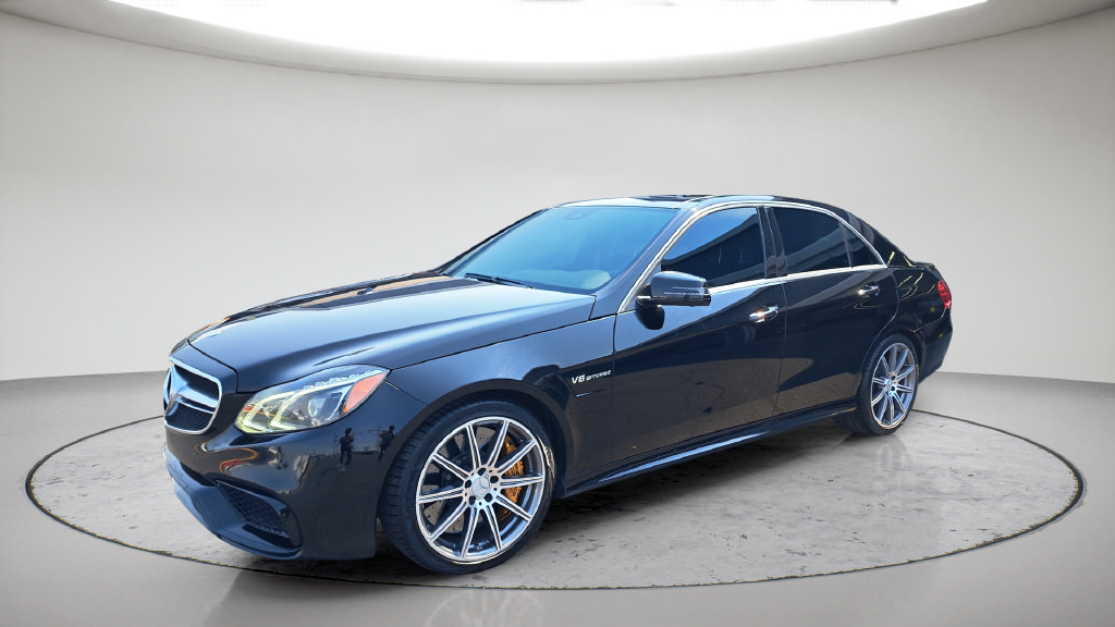Used 2014 Mercedes-Benz E 63 AMG S-Model image 1