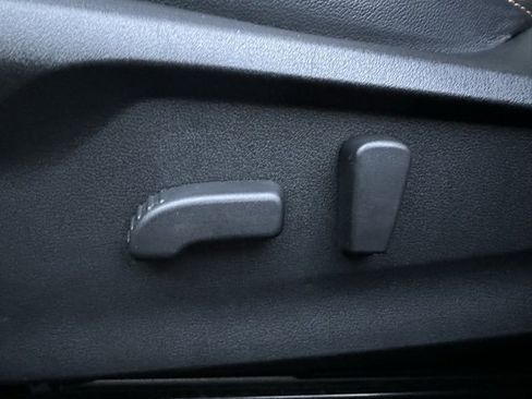 Used 2022 Subaru Crosstrek 2.5i Limited w/ Moonroof Package 2 image 22