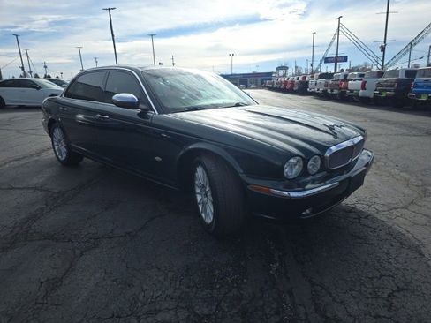 Used 2007 Jaguar XJ8 image 8