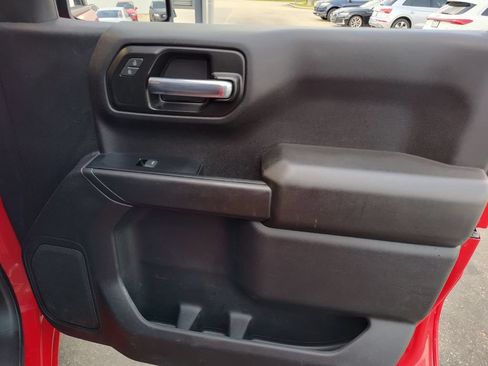 Used 2022 Chevrolet Silverado 1500 Custom w/ Safety Confidence Package RWD image 32
