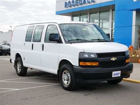 Used 2021 Chevrolet Express 2500 w/ Driver Convenience Package image 23