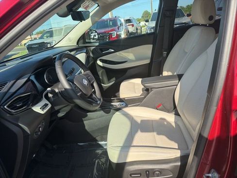 Used 2020 Buick Encore GX Essence w/ Advanced Technology Package image 16