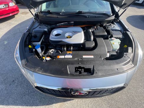 Used 2016 Hyundai Sonata Limited image 32