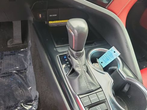 Used 2019 Toyota Camry XSE FWD image 31