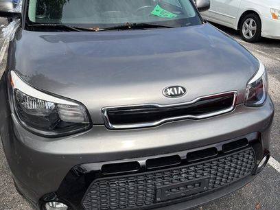 Used 2016 Kia Soul + w/ Audio Package