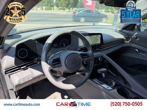 Used 2023 Hyundai Elantra SEL w/ Convenience Package FWD image 7