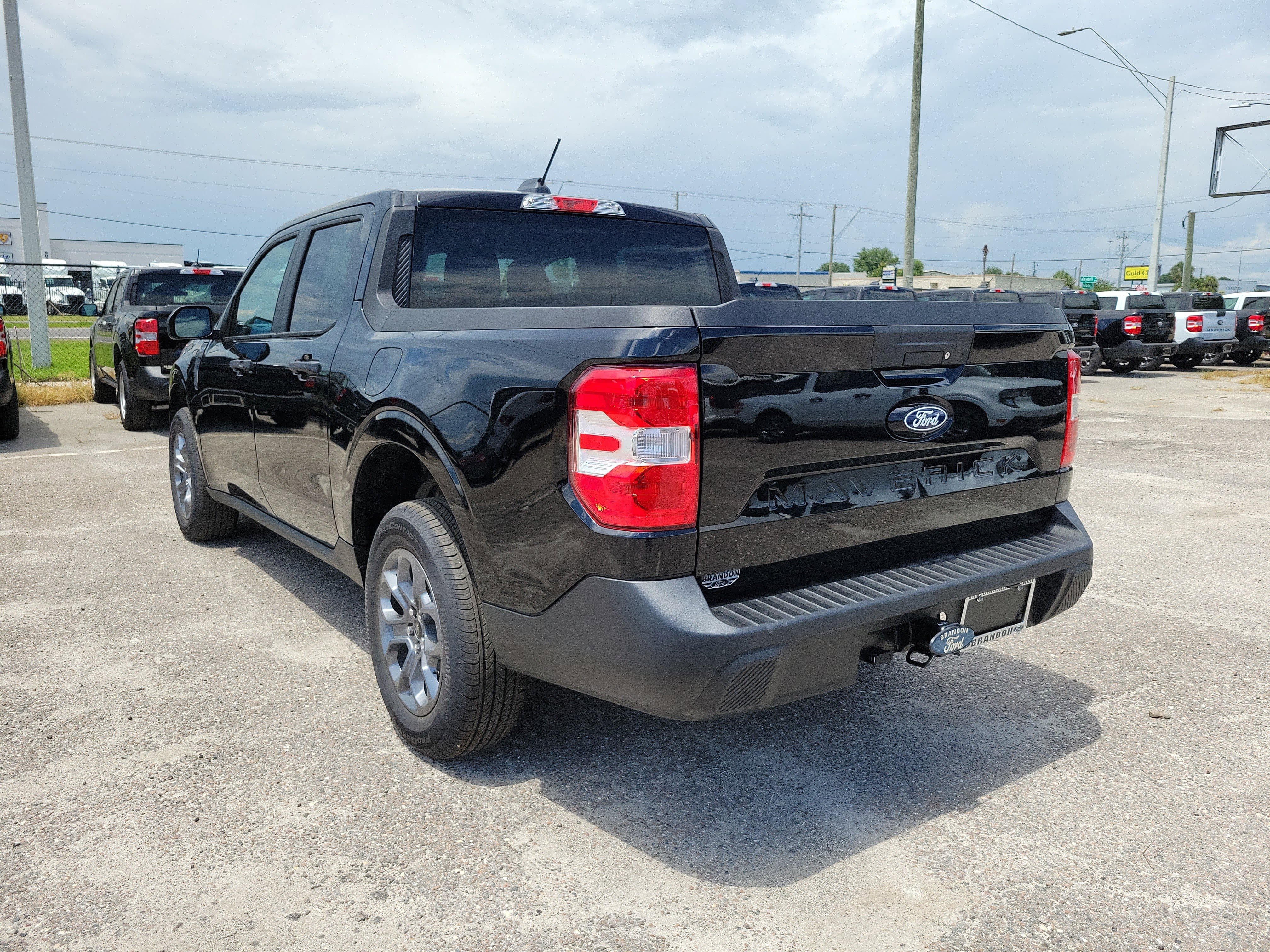 New 2026 Ford Maverick XLT FWD image 8