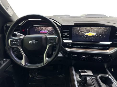 Used 2025 Chevrolet Silverado 1500 LT Trail Boss w/ Convenience Package II AWD/4WD image 57