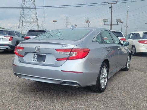 Used 2019 Honda Accord LX image 8