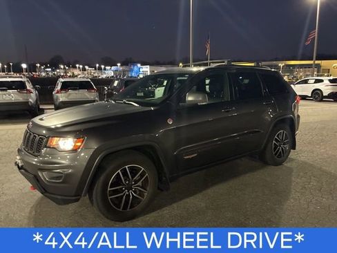 Used 2019 Jeep Grand Cherokee Trailhawk image 5