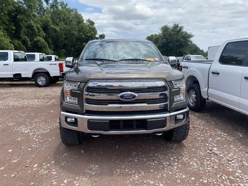 Used 2017 Ford F150 Lariat AWD/4WD image 2