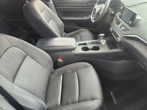 Certified 2023 Nissan Altima 2.5 S image 11