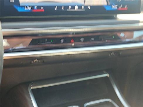 Certified 2024 BMW 760i xDrive AWD/4WD image 15