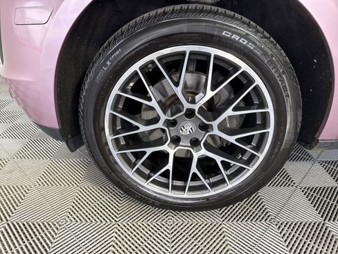 Used 2018 Porsche Macan Sport Edition image 12