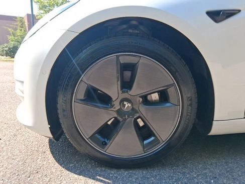Used 2021 Tesla Model 3 Long Range AWD/4WD image 10
