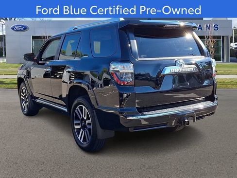 Used 2022 Toyota 4Runner Limited AWD/4WD image 5