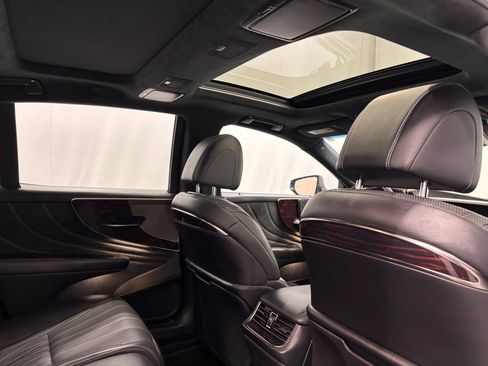 Used 2018 Lexus LS 500 AWD image 26