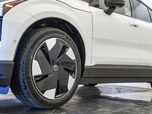 New 2026 Volvo EX30 Ultra image 10
