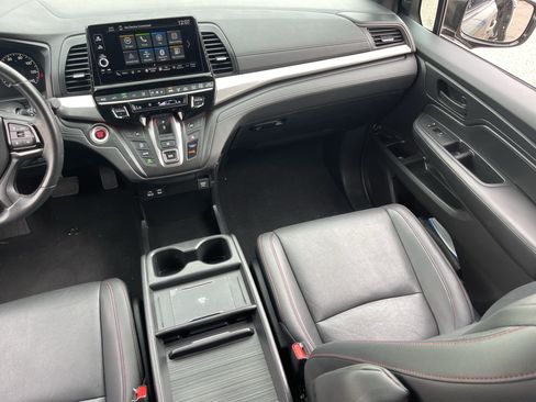 Used 2025 Honda Odyssey Sport-L image 15