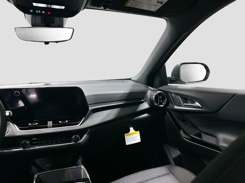 New 2026 Chevrolet Equinox LT w/ Safety and Technology Package FWD image 26