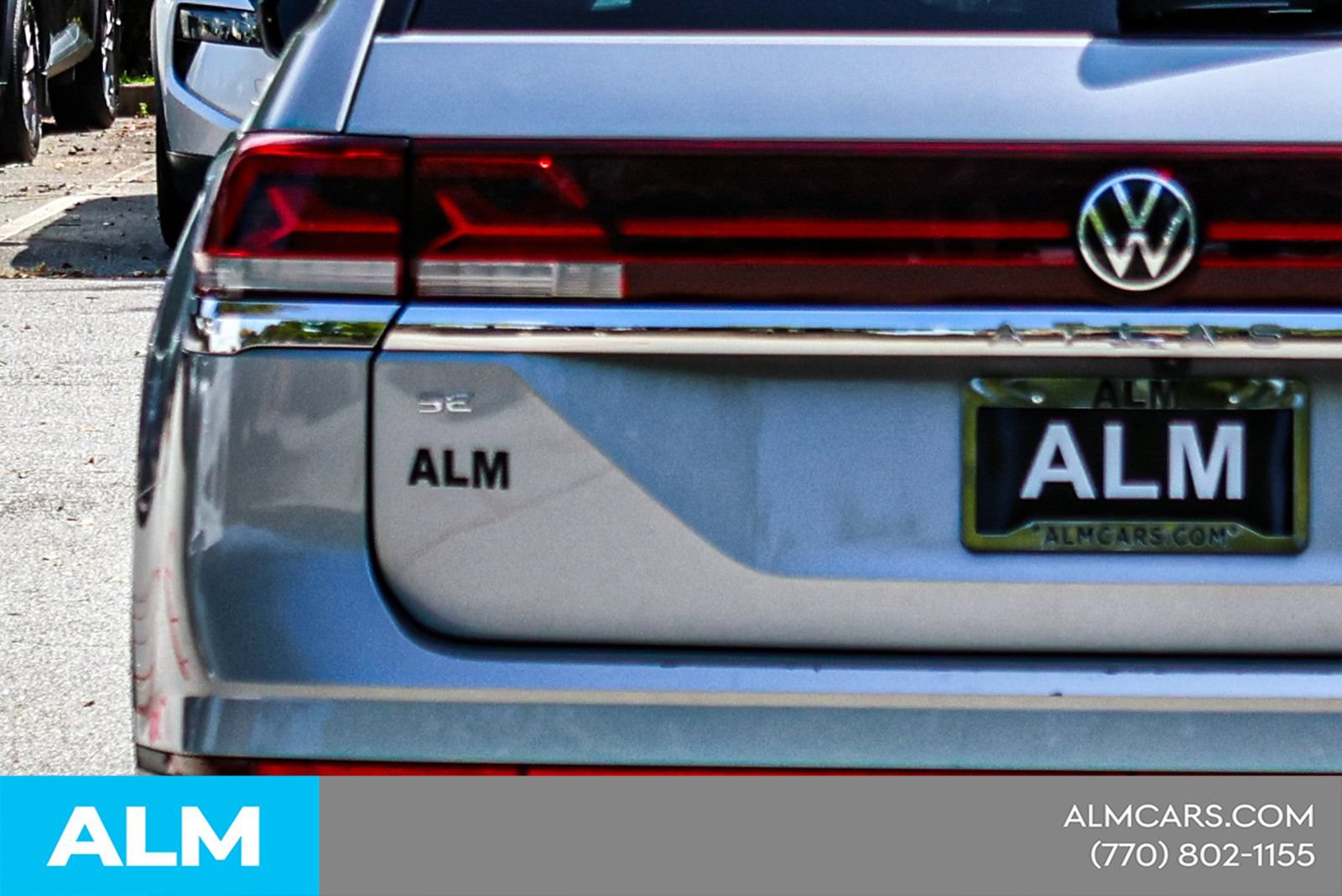 Used 2025 Volkswagen Atlas SE FWD image 13