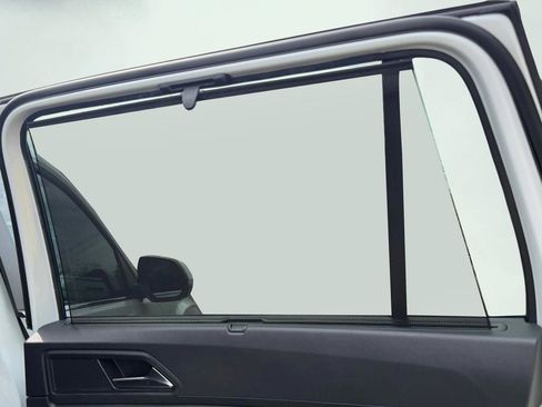 Used 2023 Volkswagen Atlas SE FWD image 28