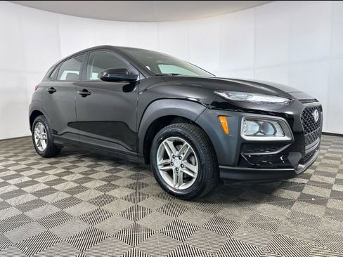 Used 2018 Hyundai Kona SE image 17