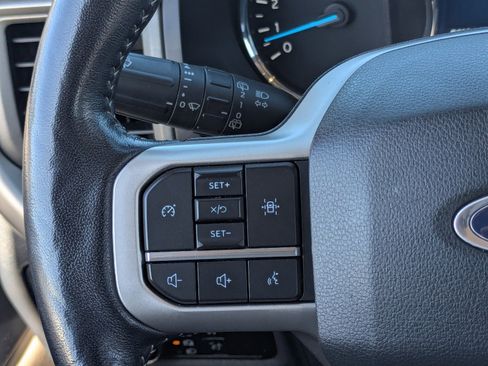 Used 2023 Ford Expedition Max XLT image 23