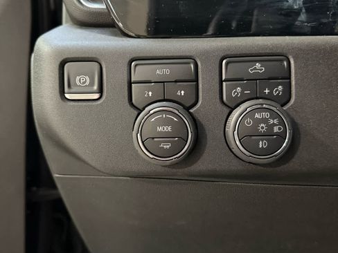 Certified 2025 Chevrolet Silverado 1500 RST w/ Rally Edition image 22