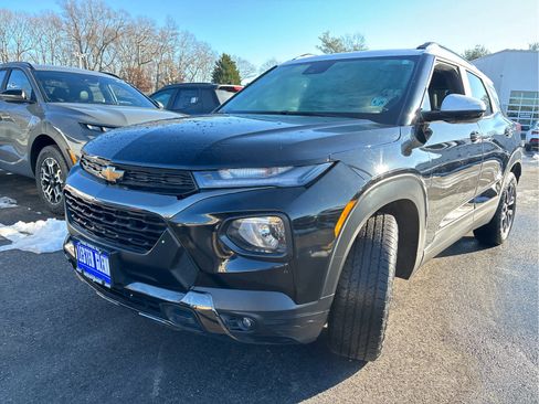 Certified 2023 Chevrolet TrailBlazer ACTIV w/ Convenience Package image 5