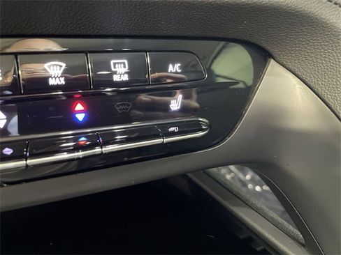 Certified 2023 Buick Envision Preferred w/ Sport Touring Package image 31