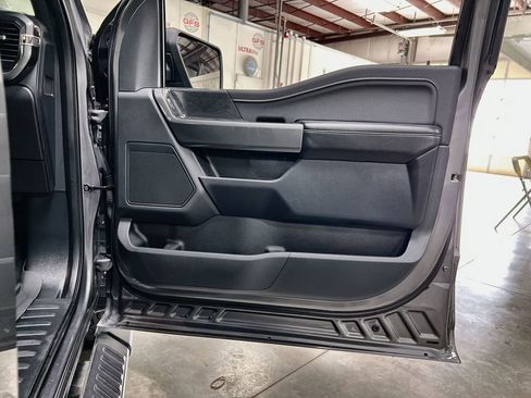 Used 2022 Ford F150 XLT w/ Equipment Group 302A High image 31