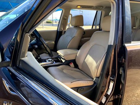 Used 2017 Nissan Armada Platinum image 7