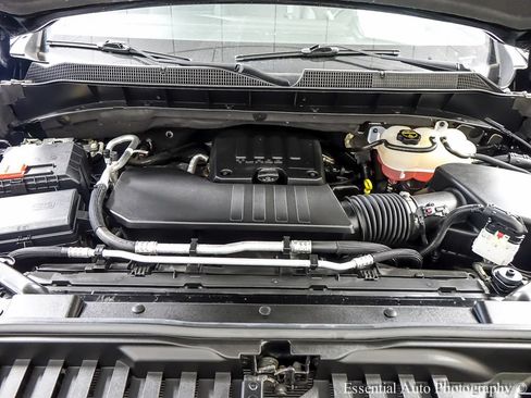 Used 2024 Chevrolet Silverado 1500 LT AWD/4WD image 26