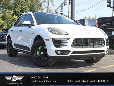 Used 2018 Porsche Macan Sport Edition image 1