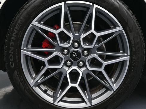 Used 2025 Ford Mustang Mach-E GT image 10