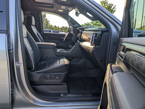 Used 2026 GMC Sierra 2500 AT4X AWD/4WD image 42
