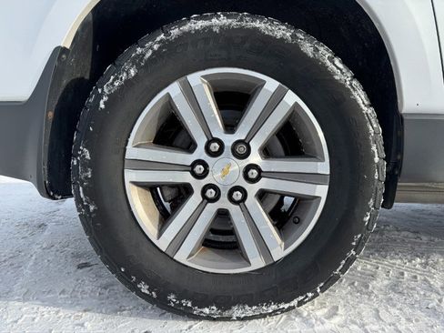 Used 2016 Chevrolet Traverse LT image 13