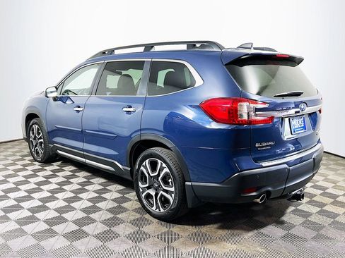 Used 2023 Subaru Ascent Touring AWD/4WD image 5