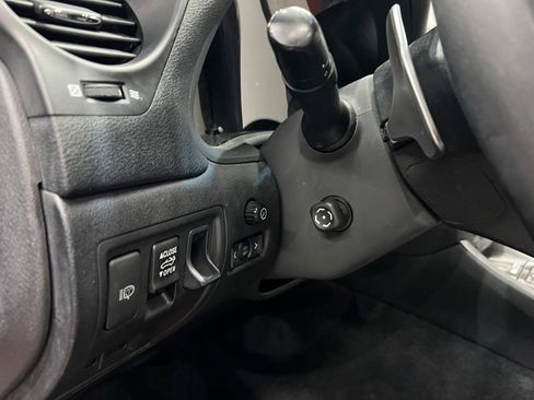 Used 2010 Lexus IS 350C image 41