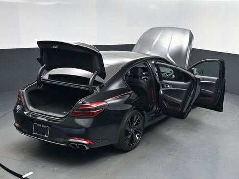 Used 2023 Genesis G70 2.0T w/ Sport Prestige Package image 17