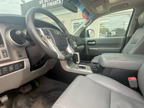 Used 2014 Toyota Sequoia Limited AWD/4WD image 10