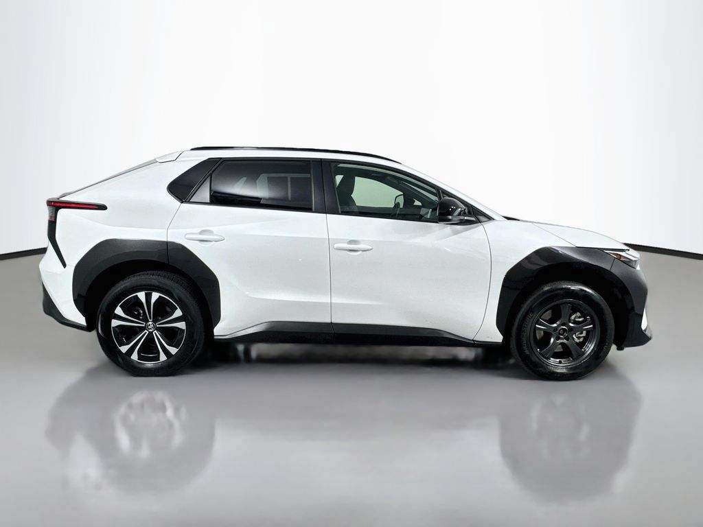 Used 2024 Toyota bZ4X AWD w/ Weather Package image 5