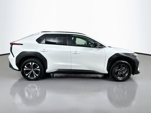 Used 2024 Toyota bZ4X AWD w/ Weather Package image 5