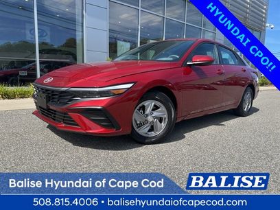 Certified 2025 Hyundai Elantra SE